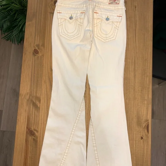 Vintage True Religion White "Joey" Low Rise Flare Stretch Jeans EUC - Picture 9 of 13